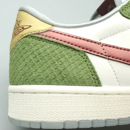 Air Jordan 1 Retro Low OG 'Year of the Air Jordan 1 Dragon'