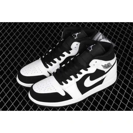 Air Jordan 1 Retro Mid 'Tuxedo' CA541448
