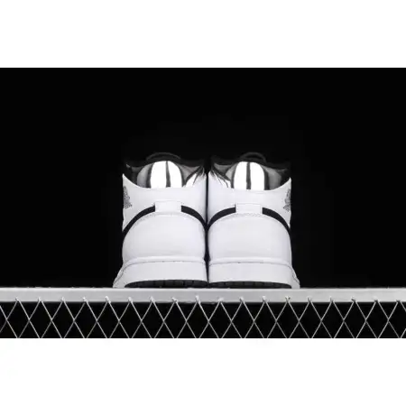 Air Jordan 1 Air Jordan 1 Mid 'Alternate Think 16'