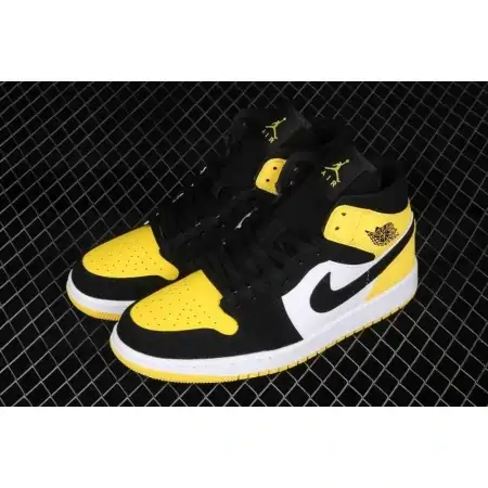 Air Jordan 1 Mid SE 'Yellow Toe' 926961188