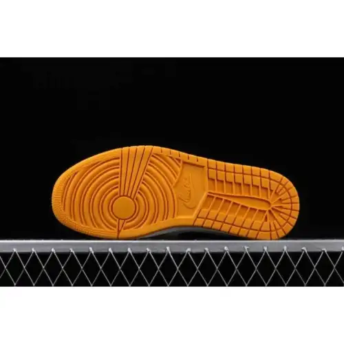 Air Jordan Air Jordan 1 1 Mid 'Lakers'