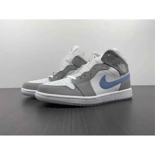 Wmns Air Jordan 1 Mid 'Wolf Grey Aluminum'