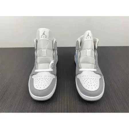 Wmns Air Jordan 1 Mid 'Wolf Grey Aluminum'