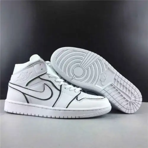 Wmns Air Jordan 1 Air Jordan 1 Mid SE 'Iridescent Trim'