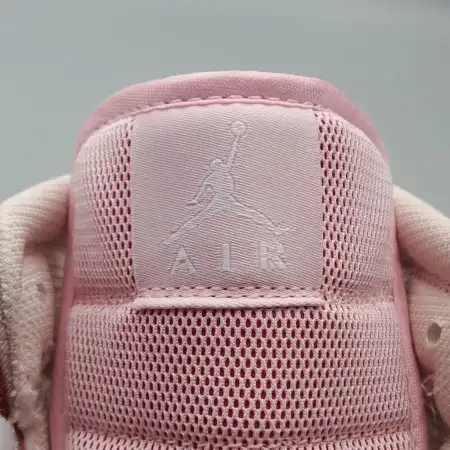 Wmns Air Jordan 1 Air Jordan 1 Mid 'Digital Pink'