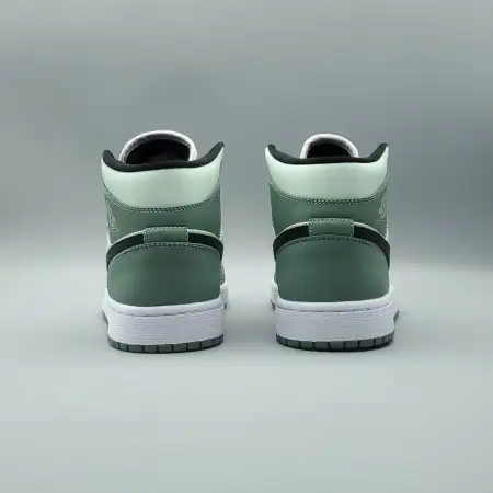 Wmns Air Jordan Air Jordan 1 1 Mid SE 'Dutch Green'