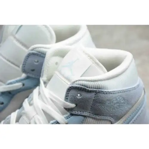 Air Jordan 1 Mid SE 'Sail Light Air Jordan 1 Blue'