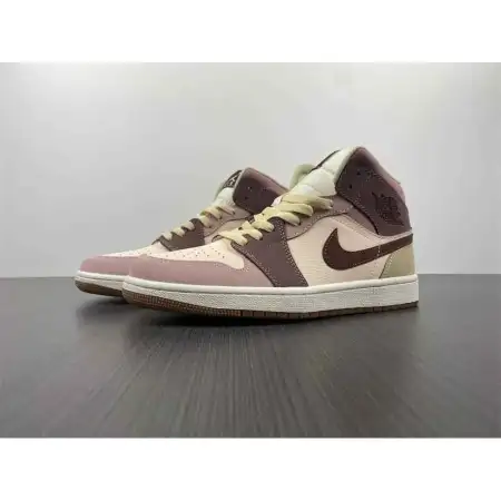 Wmns Air Jordan 1 Mid SE 'Dark Pony Smoky Mauve' 2FF933
