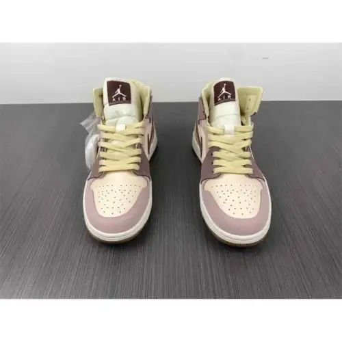 Wmns Air Jordan 1 Mid SE 'Dark Pony Smoky Air Jordan 1 Mauve'