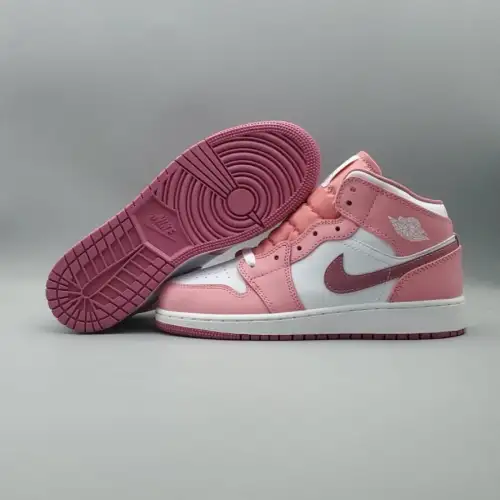 Air Jordan 1 Mid Air Jordan 1 GS 'Valentine's Day 2023'