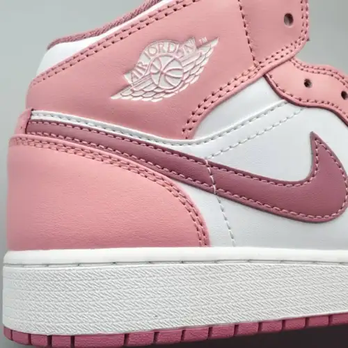 Air Jordan 1 Mid Air Jordan 1 GS 'Valentine's Day 2023'