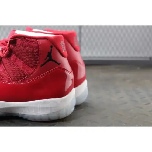 Air Jordan 11 Retro 'Win Air Jordan 11 Like '96'