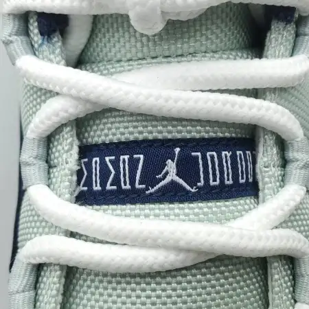 Air Jordan 11 Air Jordan 11 Retro Low 'Georgetown'
