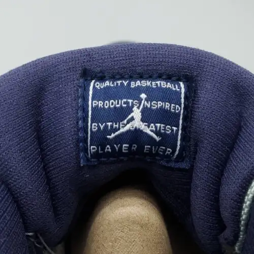 Air Jordan 11 Air Jordan 11 Retro Low 'Georgetown'
