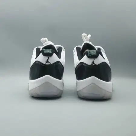 Air Jordan 11 Air Jordan 11 Retro Low 'Emerald'