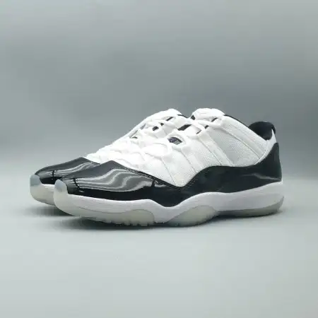 Air Jordan 11 Retro Low 'Concord' C4A825