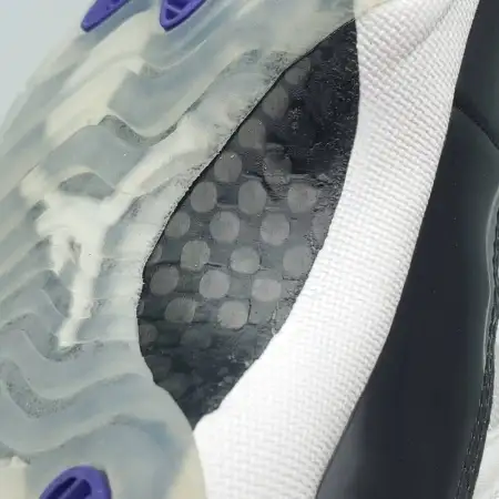 Air Jordan 11 Air Jordan 11 Retro Low 'Concord'