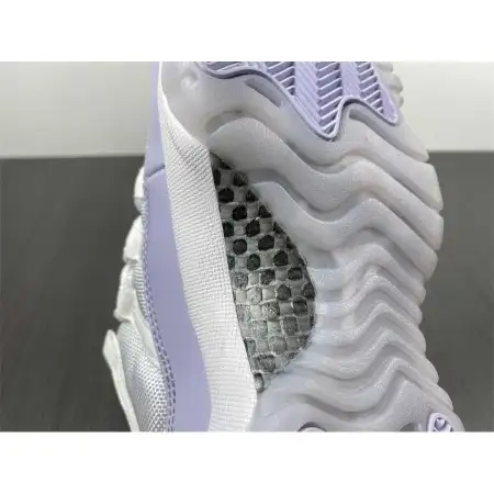 Wmns Air Jordan 11 Retro Low 'Pure Violet'