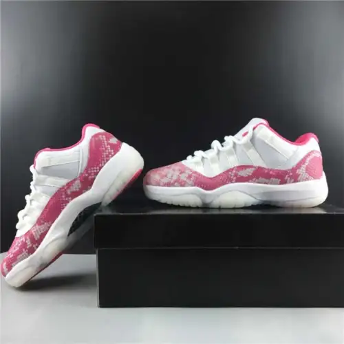 Wmns Air Jordan Air Jordan 11 11 Retro Low 'Pink Snakeskin'