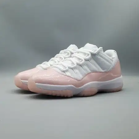 Wmns Air Jordan 11 Retro Low 'Legend Pink' EC4F61