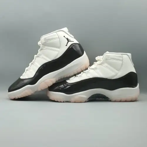 Wmns Air Jordan Air Jordan 11 11 Retro 'Neapolitan'