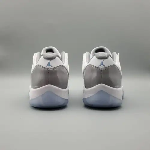 Air Jordan Air Jordan 11 11 Retro Low 'Cement Grey'