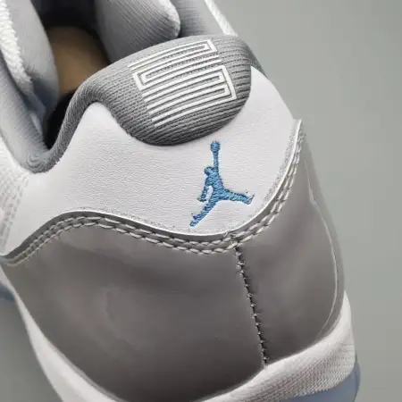 Air Jordan Air Jordan 11 11 Retro Low 'Cement Grey'