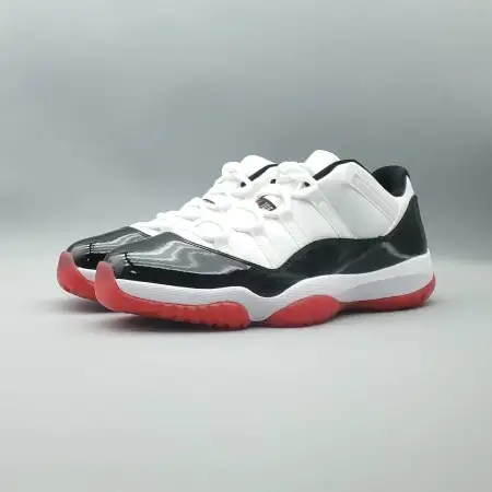 Air Jordan 11 Retro Low 'Concord-Bred'