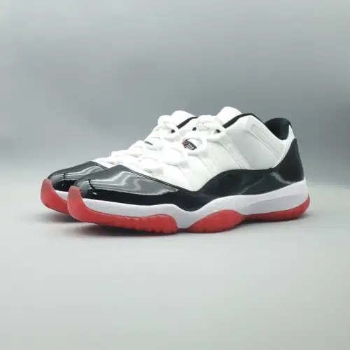 Air Jordan Air Jordan 11 11 Retro Low 'Concord-Bred'