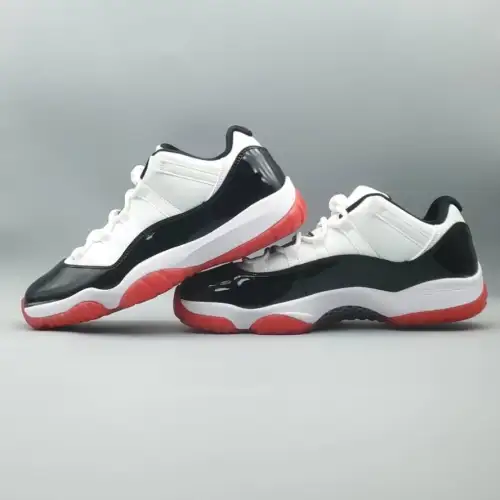 Air Jordan Air Jordan 11 11 Retro Low 'Concord-Bred'