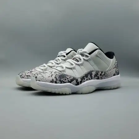 Air Jordan 11 Retro Low 'Light Bone Snakeskin' 4DC63