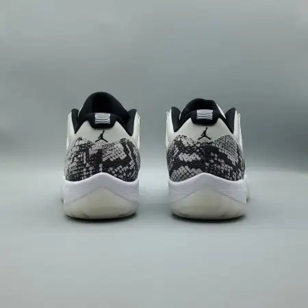 Air Jordan 11 Retro Low 'Light Bone Snakeskin'