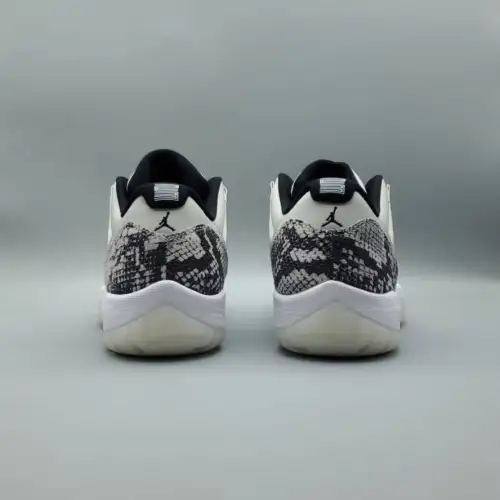 Air Jordan 11 Retro Low 'Light Bone Snakeskin'