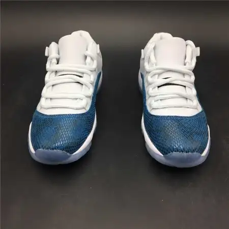 Air Air Jordan 11 Jordan 11 Retro Low 'Navy Snakeskin' 2019