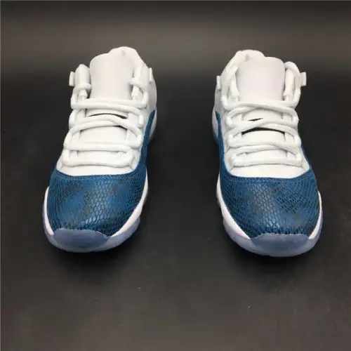 Air Air Jordan 11 Jordan 11 Retro Low 'Navy Snakeskin' 2019