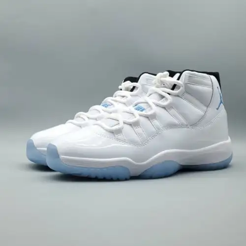 Air Jordan 11 Retro 'Columbia  Legend Air Jordan 11 Blue' 2024