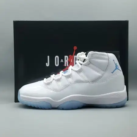 Air Jordan 11 Retro 'Columbia  Legend Air Jordan 11 Blue' 2024