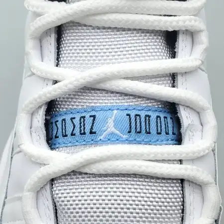 Air Jordan 11 Retro 'Columbia  Legend Air Jordan 11 Blue' 2024
