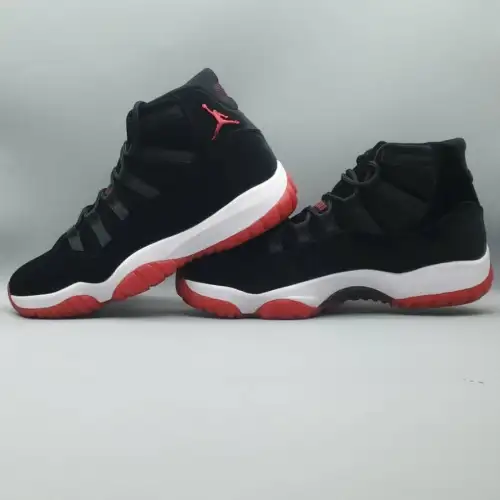 Wmns Air Jordan 11 Retro 'Bred Velvet'