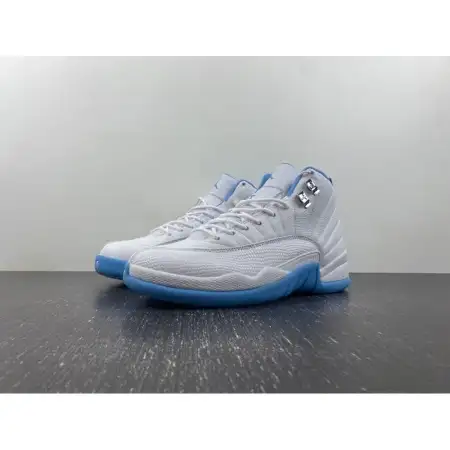 Wmns Air Jordan 12 Retro 'UNC' 324D693