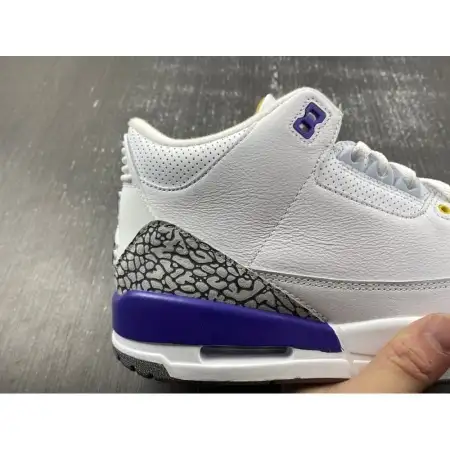 Air Jordan 3 Retro 'Kobe Bryant' Air Jordan 3 PE