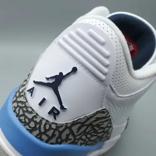 Air Jordan 3 Air Jordan 3 Retro 'UNC'