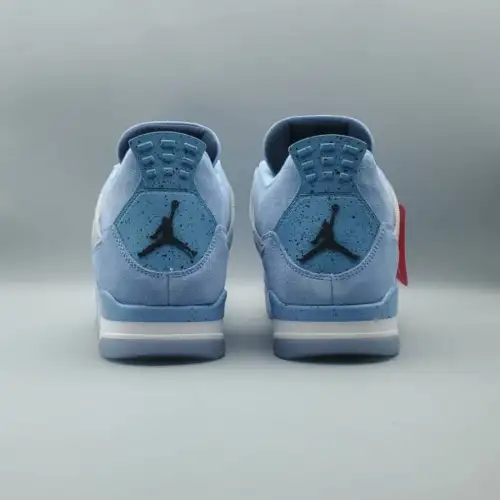 Air Jordan 4 Air Jordan 4 Retro 'UNC' PE