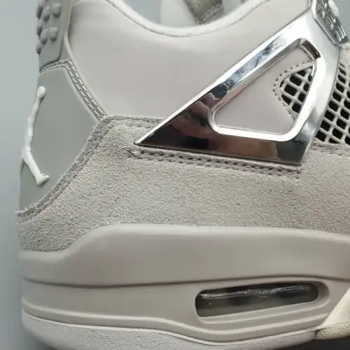Wmns Air Jordan Frozen Moments 4 Retro 'Frozen Moments'