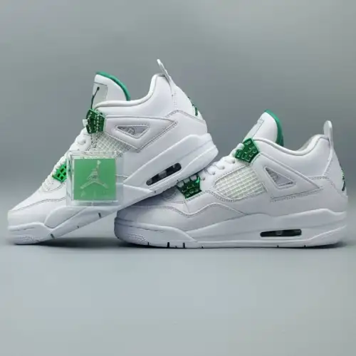 Air Jordan 4 Air Jordan 4 Retro 'Green Metallic'