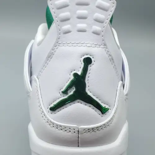 Air Jordan 4 Air Jordan 4 Retro 'Green Metallic'