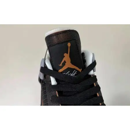 Wmns Air Jordan Air Jordan 4 4 Retro 'Starfish'