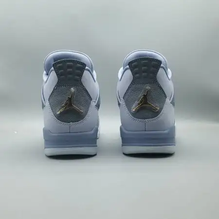 Air Jordan 4 Air Jordan 4 Retro 'UNC' PE 2025