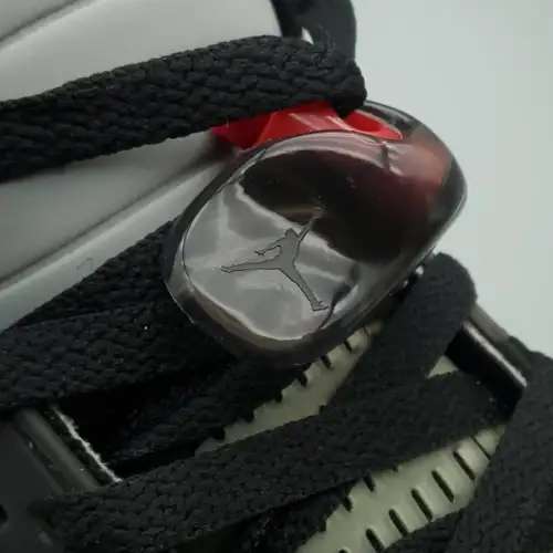 Wmns Air Jordan 5 GORE-TEX  GORE-TEX 'Off-Noir'