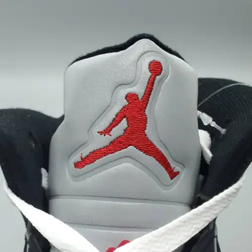 Air Jordan 5 Retro OG 'Black Air Jordan 5 Metallic Reimagined'